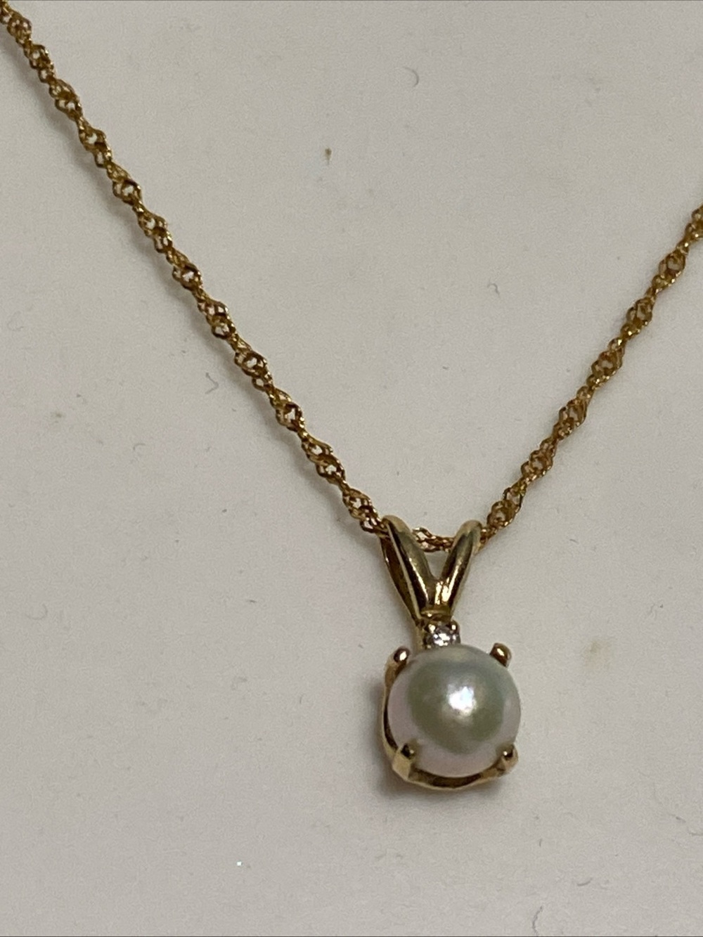 Fine twister chain with pendant, C/Freshwater Pearl with Diamond 14K Gold Italy